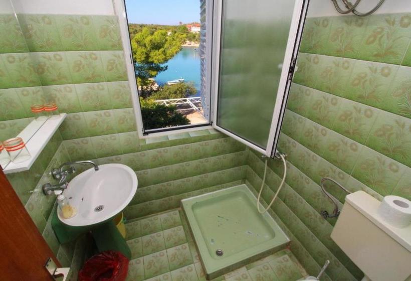 펜션 Rooms Marijana