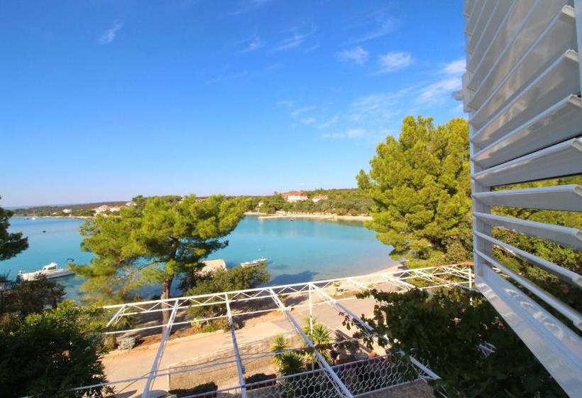 펜션 Rooms Marijana