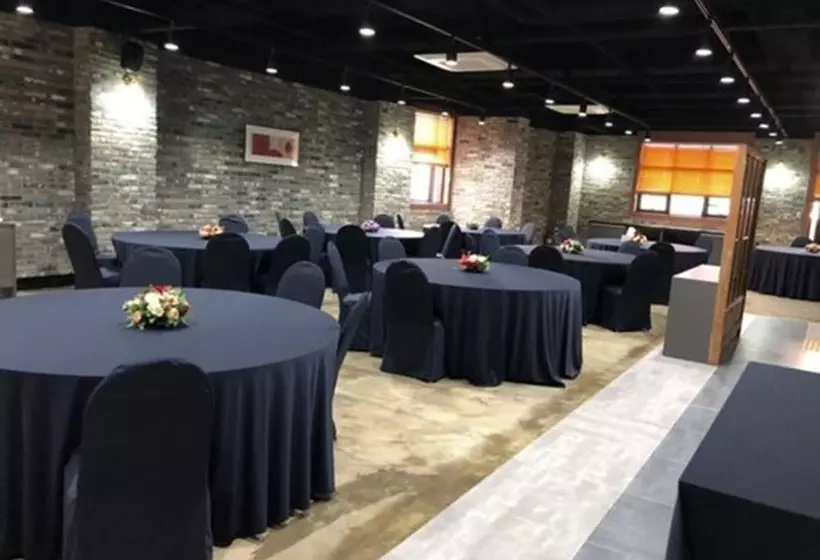 Royal Hotel Jeongeup