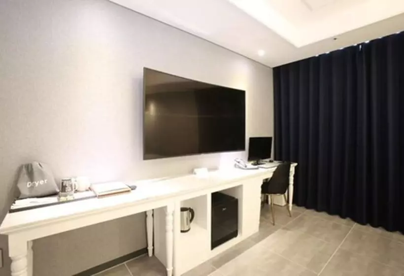 Royal Hotel Jeongeup