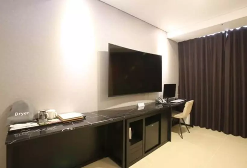 Royal Hotel Jeongeup