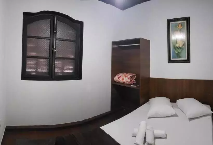 Hotelli Casa Blanca Pousada