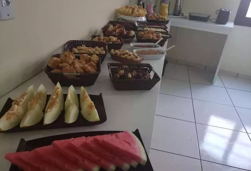 Hotelli Casa Blanca Pousada