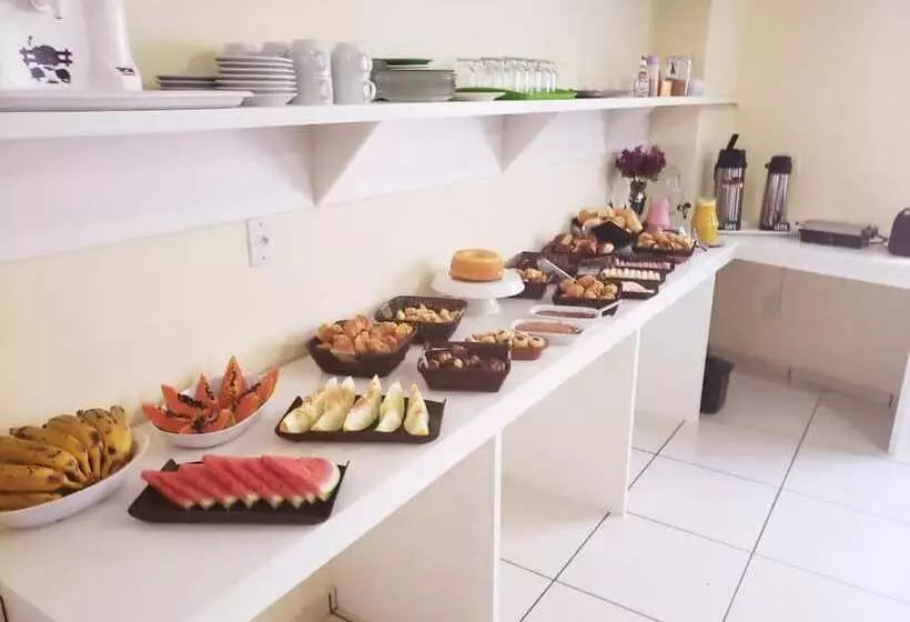 Hotelli Casa Blanca Pousada