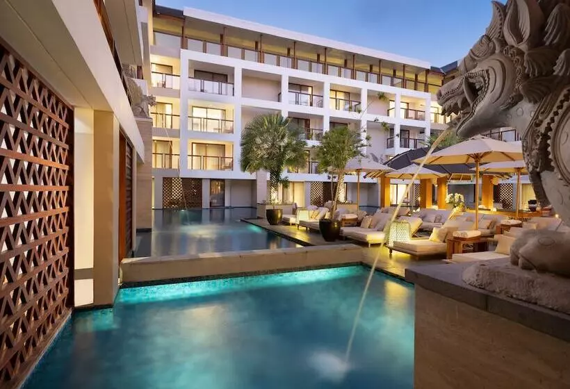 Hotelli Royal Suites At The Bandha