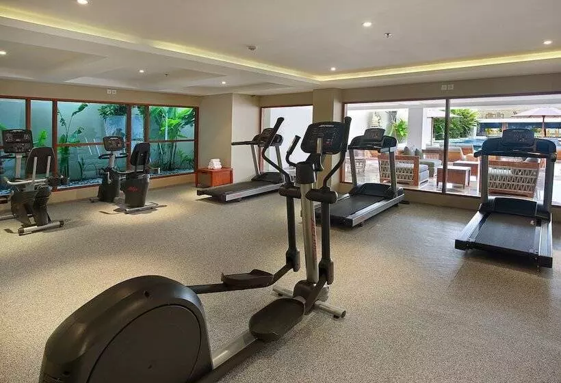 Hotelli Royal Suites At The Bandha