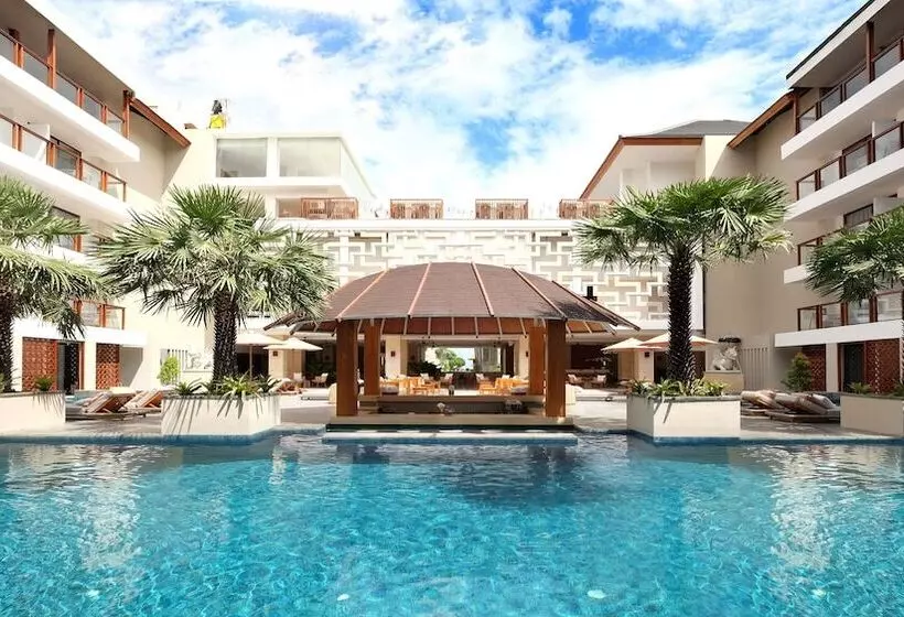 Hotelli Royal Suites At The Bandha