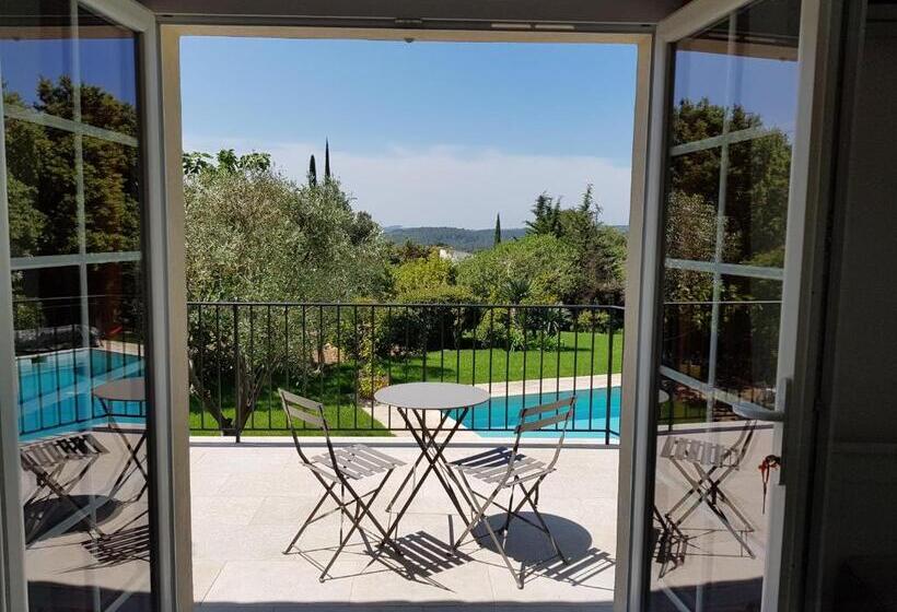 ペンション Azurea