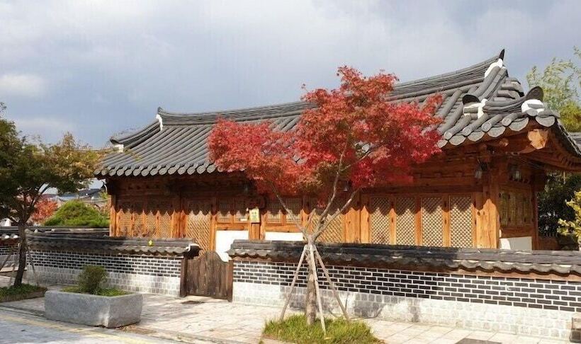 پانسیون Jeonju Geune