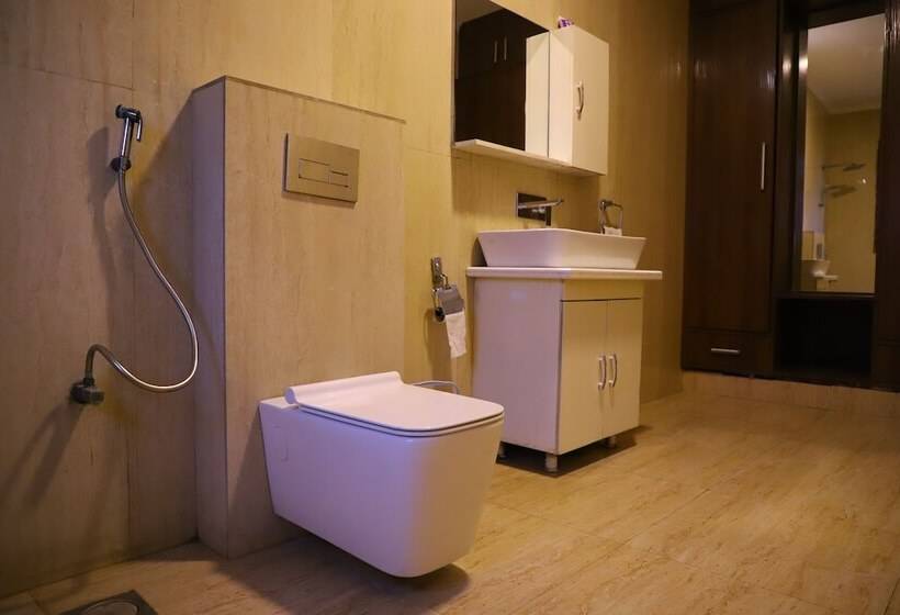 پانسیون Kumar Residency