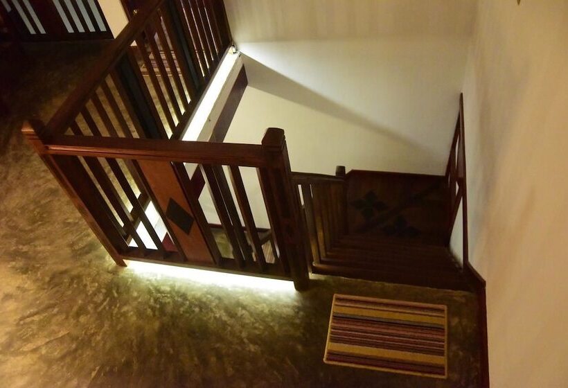 بنسيون Unawatuna Royal Lotus Villa