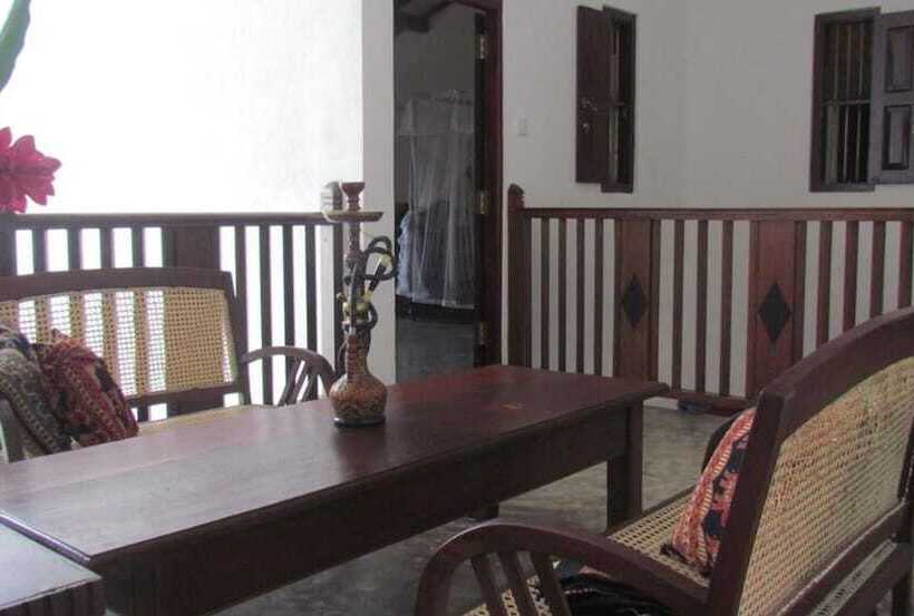 بنسيون Unawatuna Royal Lotus Villa