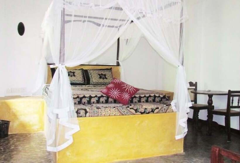 بنسيون Unawatuna Royal Lotus Villa