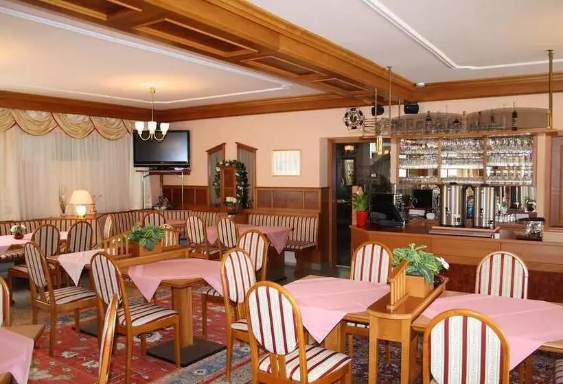 Strandhotel Schabus