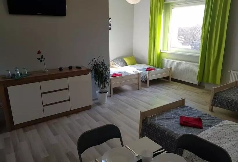 Szybowa Ii   Hostel