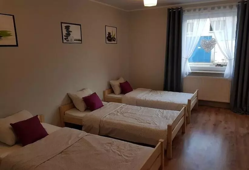 Szybowa Ii   Hostel