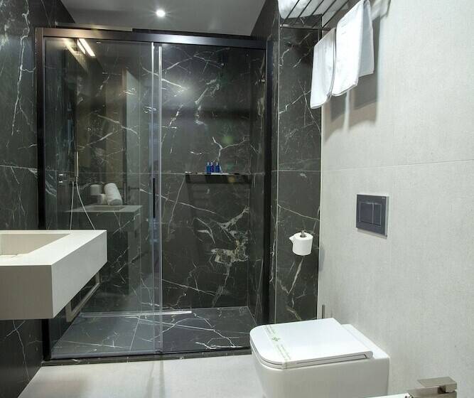 مسافرخانه Solun