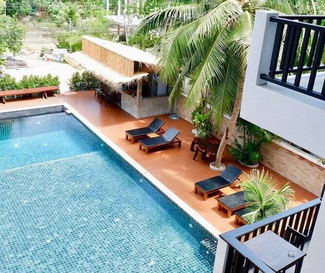 ホテル Aiya Resort Kohtao