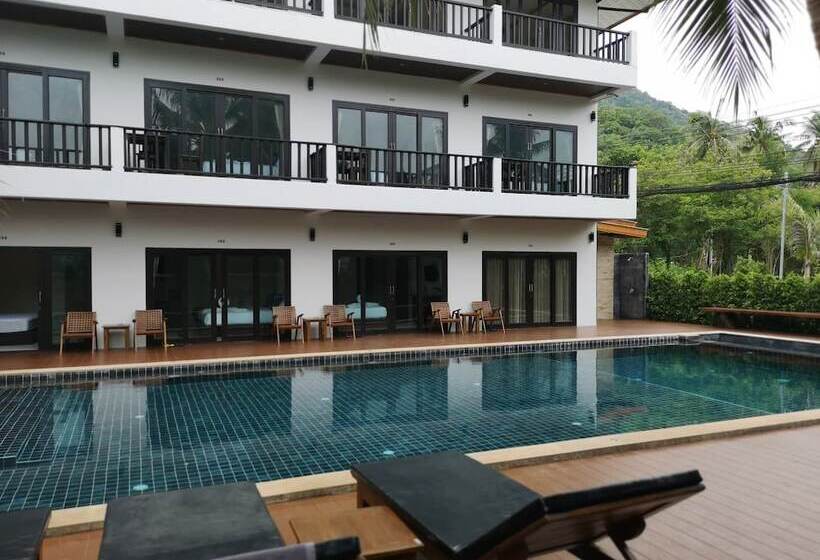 ホテル Aiya Resort Kohtao