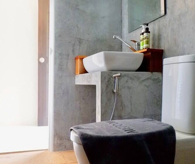 ホテル Aiya Resort Kohtao