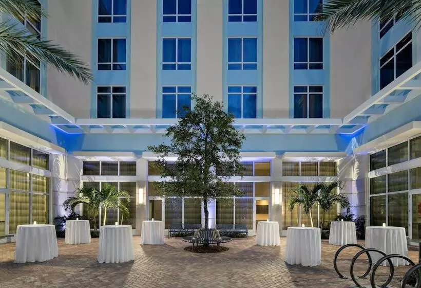 Hotelli Courtyard By Marriott Delray Beach
