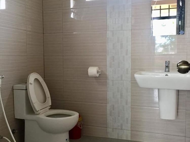 هتل Evangeline Garden And Lodge