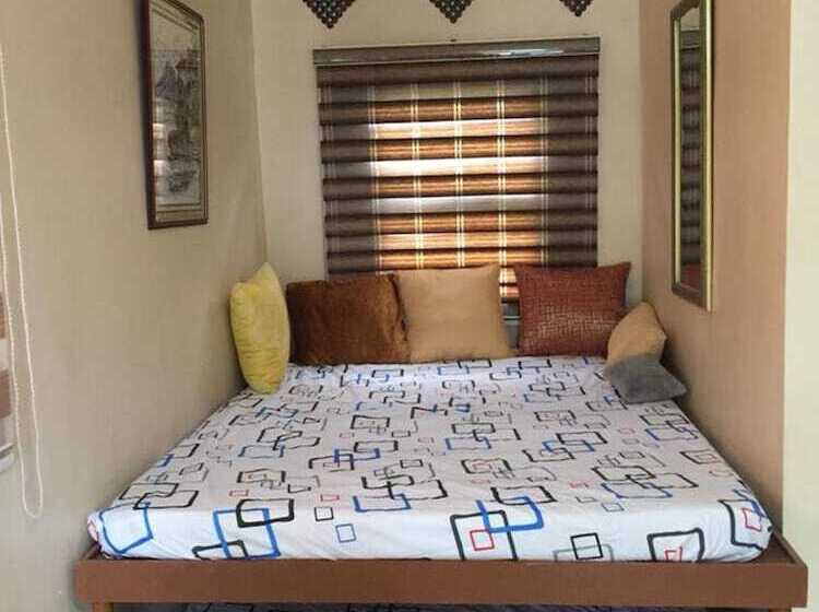 هتل Evangeline Garden And Lodge