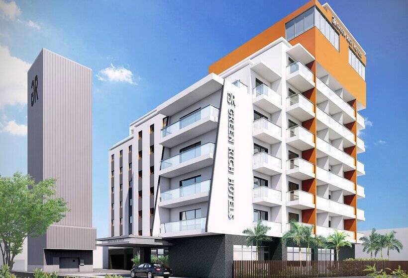 Green Rich Hotel Okinawa Nago