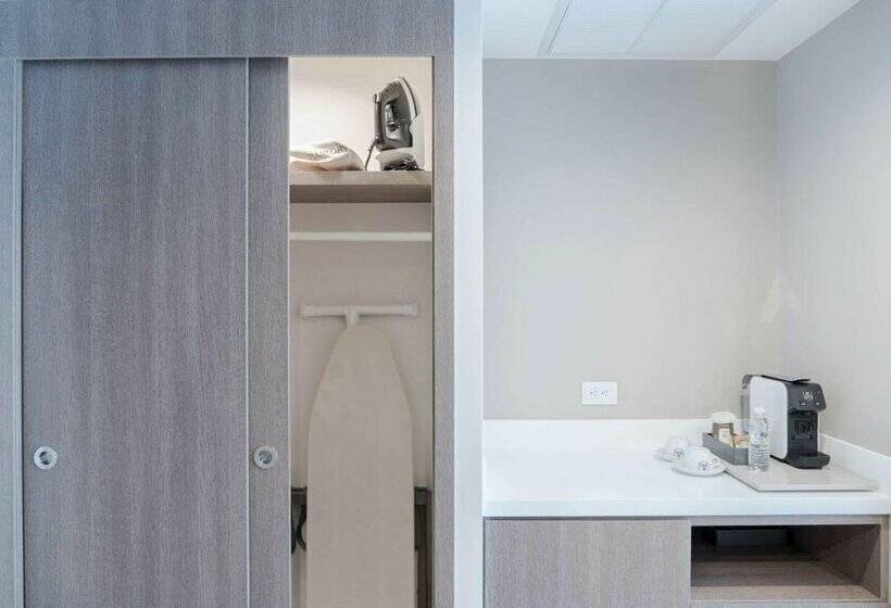 Отель Hilton Garden Inn Santa Ana San Jose