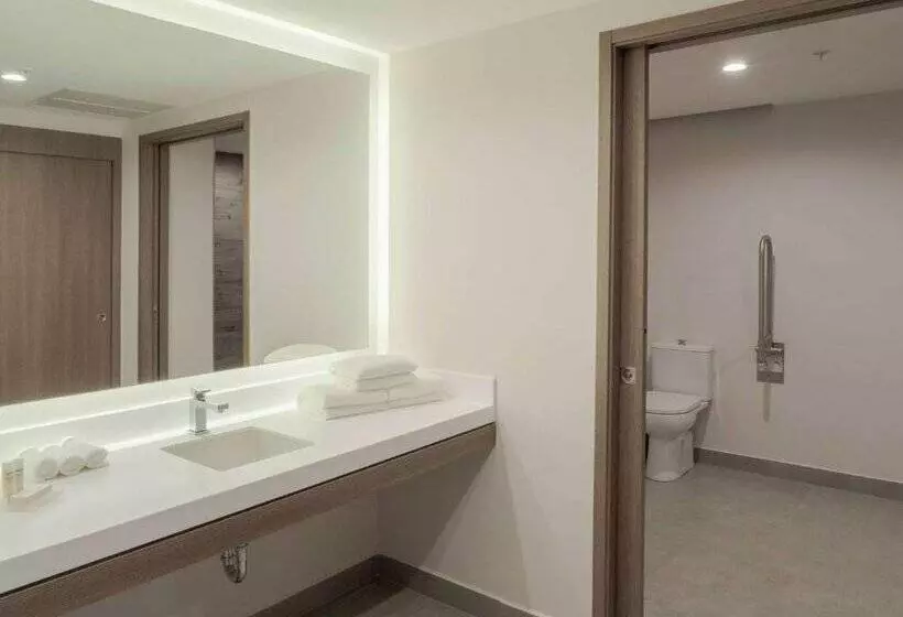 Hotelli Hilton Garden Inn Santa Ana San Jose