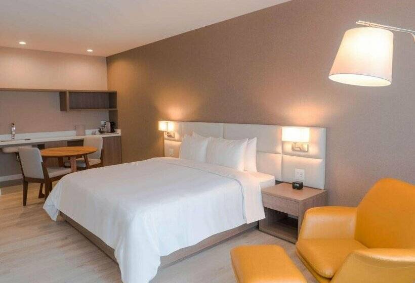 Отель Hilton Garden Inn Santa Ana San Jose