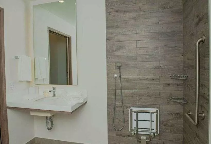 Hotelli Hilton Garden Inn Santa Ana San Jose