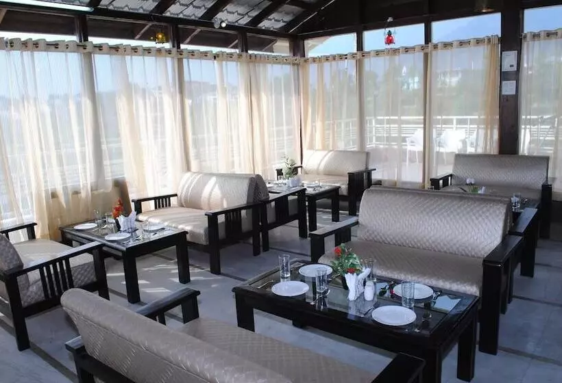 Hotelli Kamal Residency