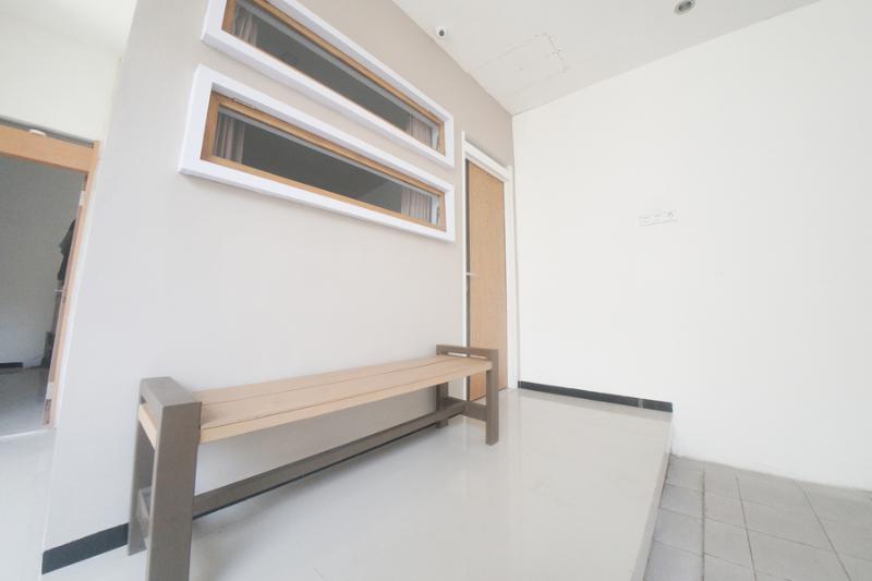 בית מלון כפרי Reddoorz Syariah Near Transmart Mx Malang