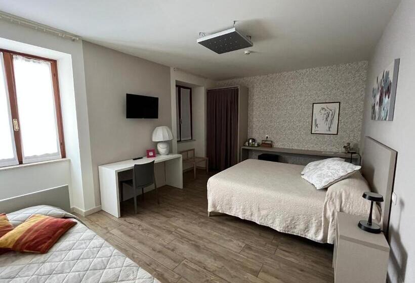 Сельский отель Agriturismo Corte Ambrosio