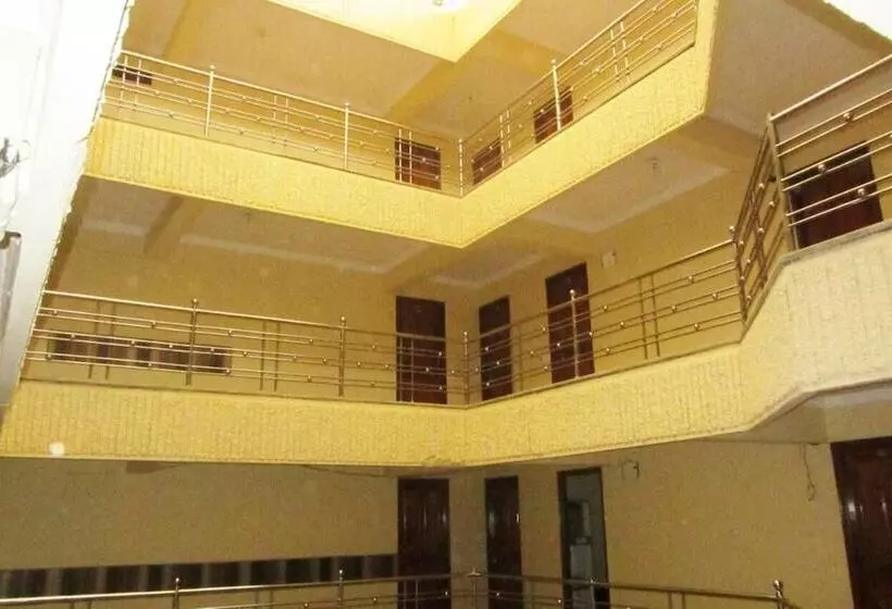 هتل Surya Residency Majestic