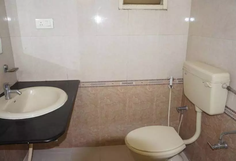 هتل Surya Residency Majestic