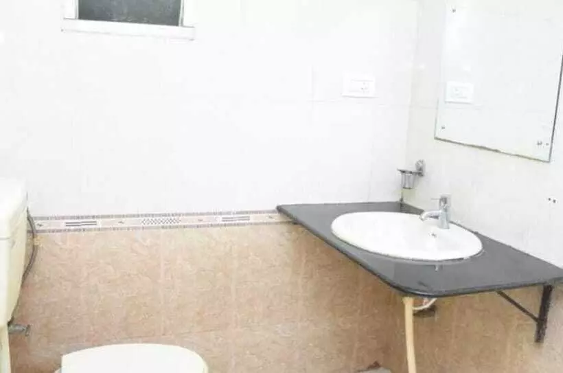 هتل Surya Residency Majestic