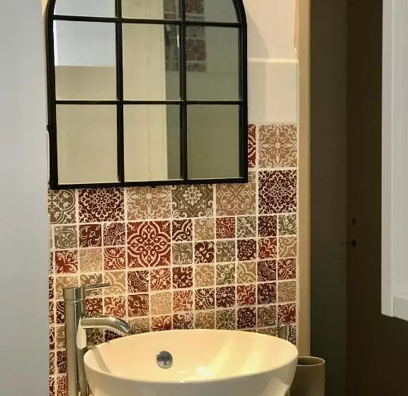 O 36 Rempart Sud B&b