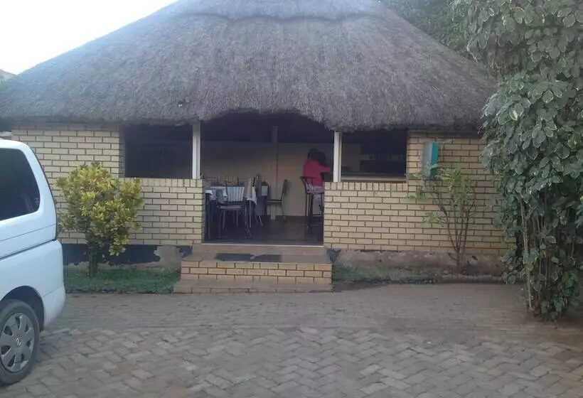پانسیون Kuta Way Lodge