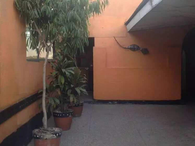 پانسیون Kuta Way Lodge