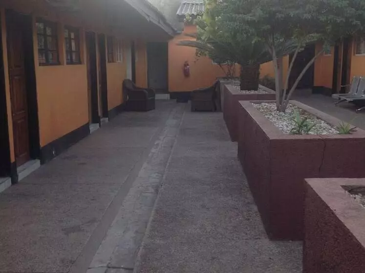 پانسیون Kuta Way Lodge