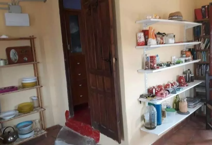 Refugio Arrabales De La Alpujarra   Hostel