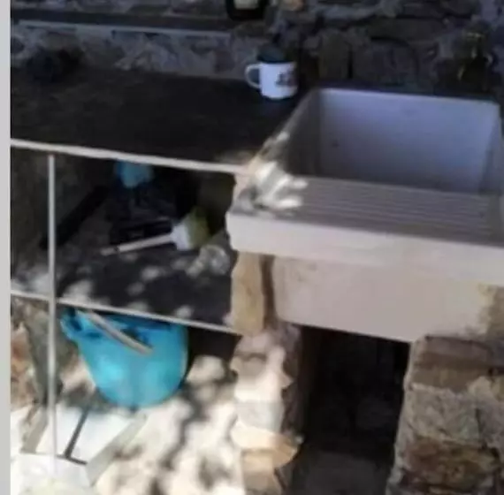 Refugio Arrabales De La Alpujarra   Hostel