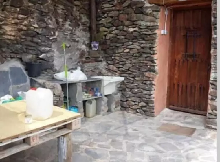 Refugio Arrabales De La Alpujarra   Hostel