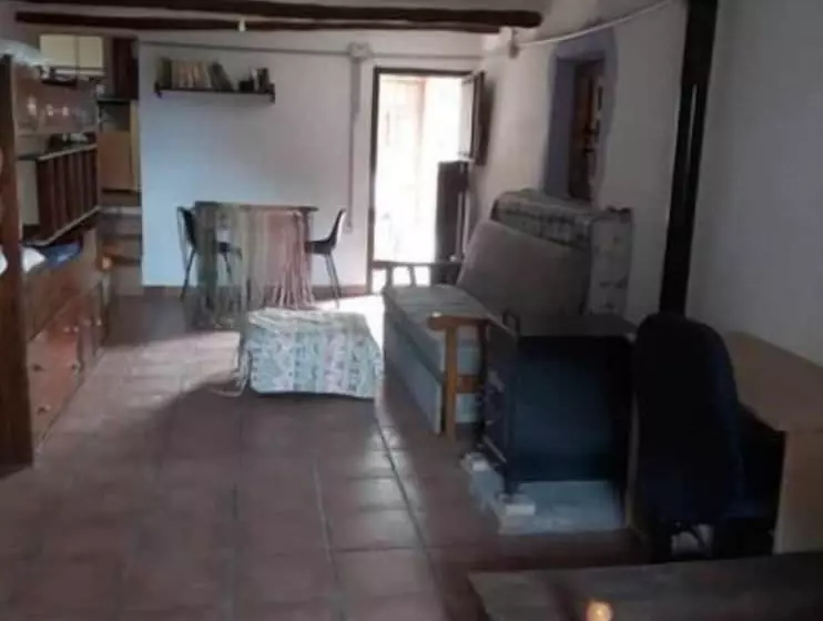 Refugio Arrabales De La Alpujarra   Hostel