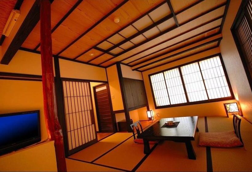 Ryokan Yamatoya
