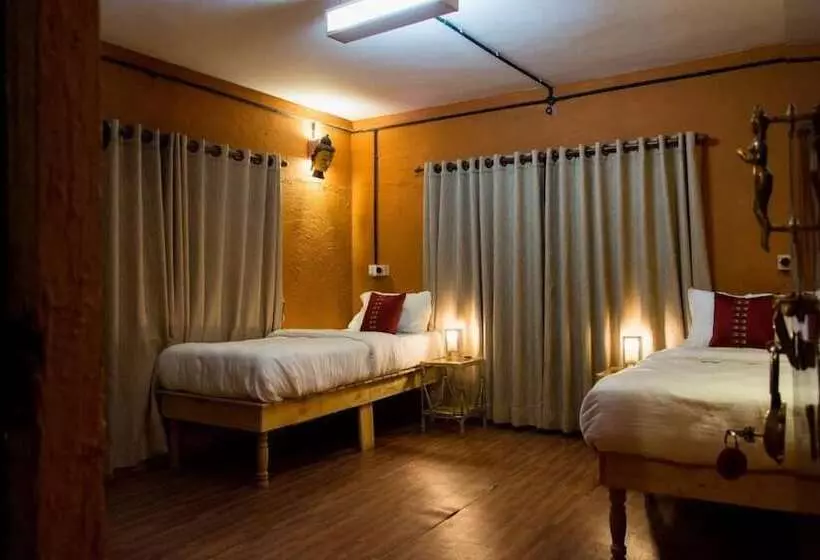 Wanderthirst Hostel