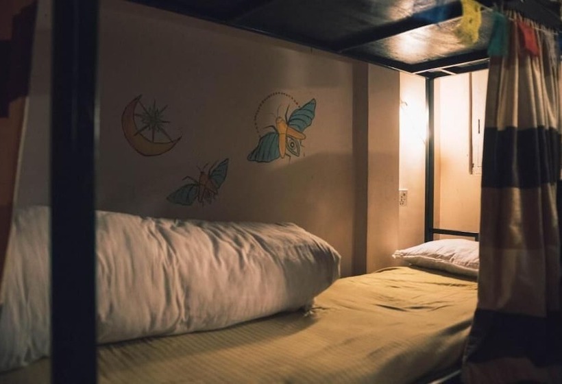 Wanderthirst Hostel