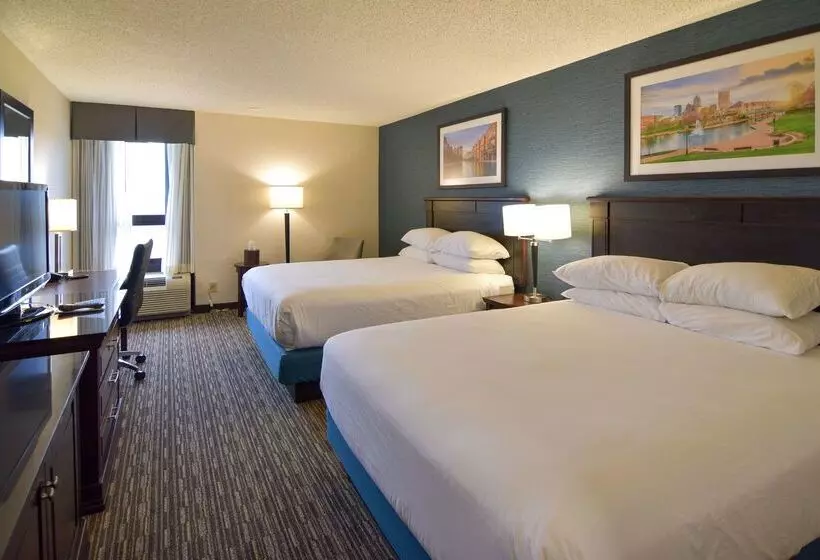 ホテル Best Western Plus Indianapolis North At Pyramids